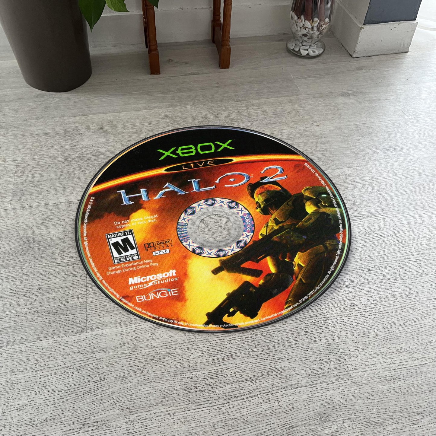 Halo 2 Disc Rug - Xbox 360 Game Carpet - Gamer Room Decor - Retro Video Game Mat - Halo Fan Art - Xbox 360 Decor - Gaming Decor